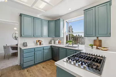 2004 Fries Ct, Martinez, CA 94553 - Photo 19