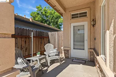 6013 Bach Ct, Citrus Heights, CA 95621 - Photo 3