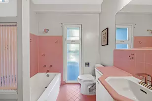 4985 Hedge Ln, Oakland, CA 94602 - Photo 15