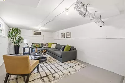 4484 Tulip Ave, Oakland, CA 94619 - Photo 37