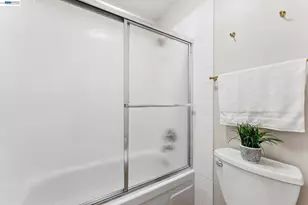 1159 Admiralty Ln, Alameda, CA 94502 - Photo 23
