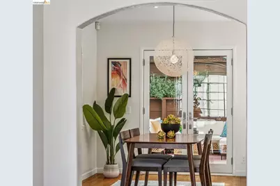 2306 Ivy Dr, Oakland, CA 94606 - Photo 11