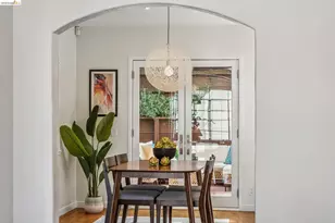 2306 Ivy Dr, Oakland, CA 94606 - Photo 11