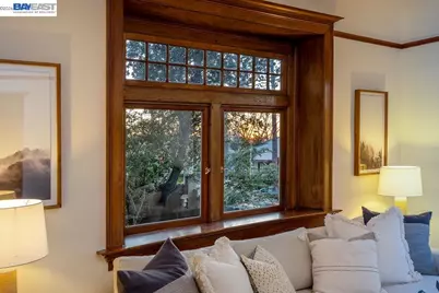 2420 9th Ave, Oakland, CA 94606 - Photo 9