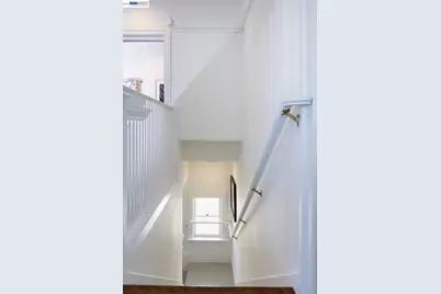 2420 9th Ave, Oakland, CA 94606 - Photo 33