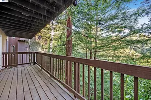 5982 Ascot Dr, Oakland, CA 94611 - Photo 27