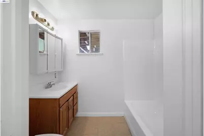 387 Tennyson Rd, Hayward, CA 94544 - Photo 31