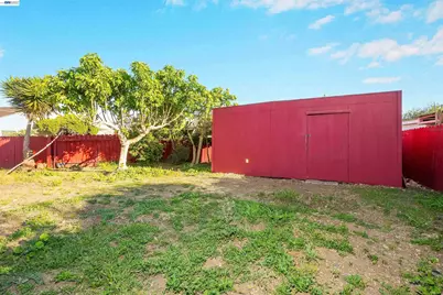 387 Tennyson Rd, Hayward, CA 94544 - Photo 17