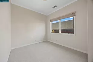 5910 Chabot Rd, Oakland, CA 94618 - Photo 15