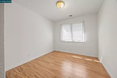 5910 Chabot Rd, Oakland, CA 94618 - Photo 35