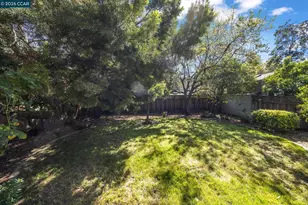 5910 Chabot Rd, Oakland, CA 94618 - Photo 41