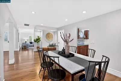 951 Redwood Dr, Danville, CA 94506 - Photo 17