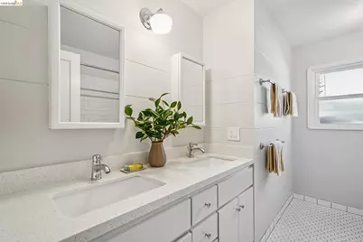 5830 Sutter Ave, Richmond, CA 94804 - Photo 29