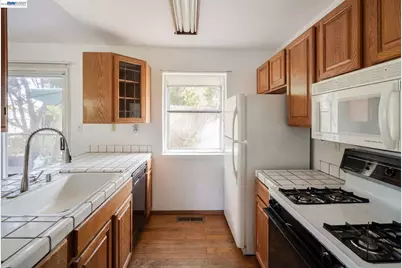 780 Quiet View Ct, Walnut Creek, CA 94597 - Photo 33