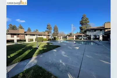 2416 Shadow Ln #74, Antioch, CA 94509 - Photo 25