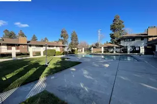 2416 Shadow Ln, Antioch, CA 94509 - Photo 25