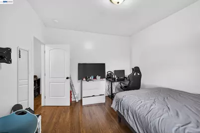 600 Silliman Street, San Francisco, CA 94134 - Photo 17