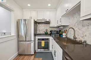 1255 Los Robles Ave, Pasadena, CA 91104 - Photo 11