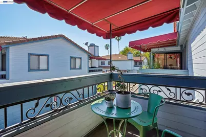 1255 Los Robles Ave #9, Pasadena, CA 91104 - Photo 31