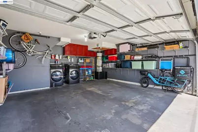 1255 Los Robles Ave #9, Pasadena, CA 91104 - Photo 29