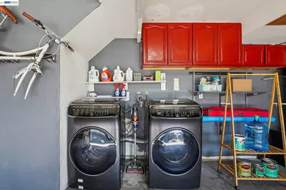 1255 Los Robles Ave #9, Pasadena, CA 91104 - Photo 27