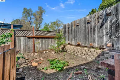 31262 San Andreas Dr, Union City, CA 94587 - Photo 35