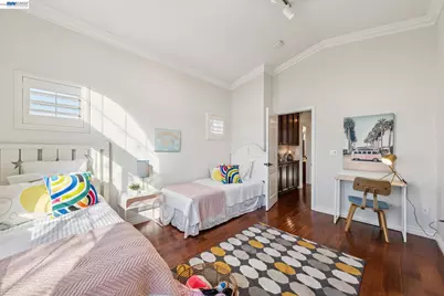 321 Ratto Rd, Alameda, CA 94502 - Photo 29