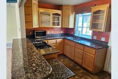 950 Kelvin Ct, El Sobrante, CA 94803 - Photo 9