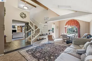 6424 Vagedes, Fresno, CA 93711 - Photo 3