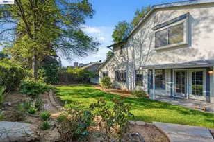 6424 Vagedes, Fresno, CA 93711 - Photo 39