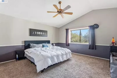 6424 Vagedes, Fresno, CA 93711 - Photo 31