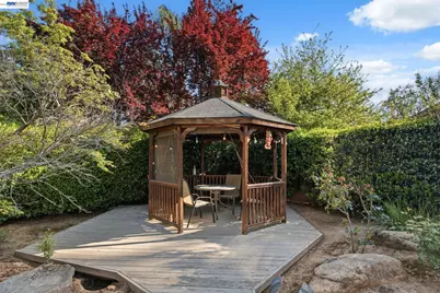 6424 Vagedes, Fresno, CA 93711 - Photo 41