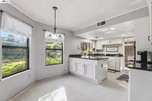 6424 Vagedes, Fresno, CA 93711 - Photo 17