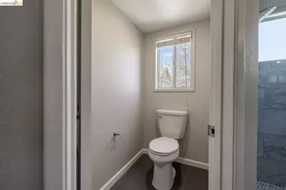 5037 Bronco Court, Antioch, CA 94531 - Photo 33