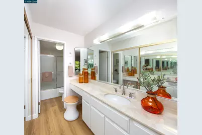 600 Terra California Dr #4, Walnut Creek, CA 94595 - Photo 17