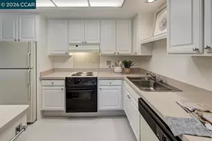 1316 Oakmont Dr, Walnut Creek, CA 94595 - Photo 5