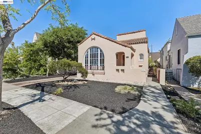 2811 Yosemite Ave, Alameda, CA 94501 - Photo 1
