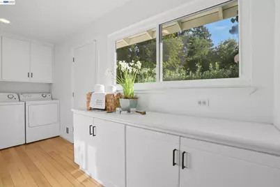 2402 Royal Oaks Drive, Alamo, CA 94507 - Photo 17