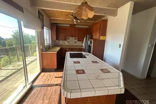 6233 Leona St, Oakland, CA 94605 - Photo 13