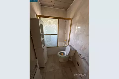 6233 Leona St, Oakland, CA 94605 - Photo 11