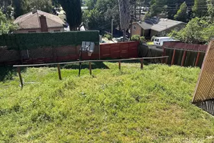 6233 Leona St, Oakland, CA 94605 - Photo 39