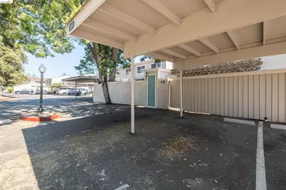 1237 Pine Creek Way #A, Concord, CA 94520 - Photo 33