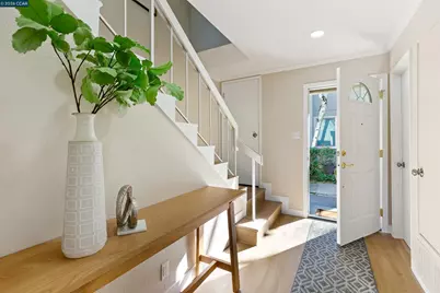 117 Ascot Ct #A, Moraga, CA 94556 - Photo 3