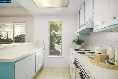 1201 Skycrest Dr #2, Walnut Creek, CA 94595 - Photo 19