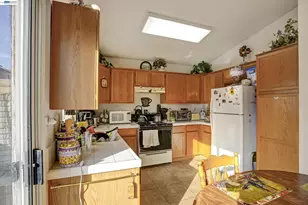 218 Christensen Ave, Salinas, CA 93906 - Photo 15