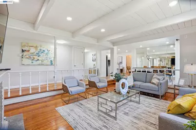 15 Sequoyah View Ct, Oakland, CA 94605 - Photo 11