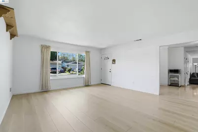 6635 Maple Dr, Dublin, CA 94568 - Photo 7