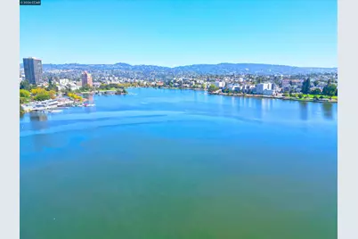 1425 Lakeside Drive #101, Oakland, CA 94612 - Photo 35