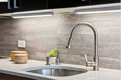 6465 San Pablo #203, Oakland, CA 94608 - Photo 17