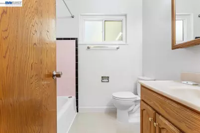 1848 Walnut St., Alameda, CA 94501 - Photo 29